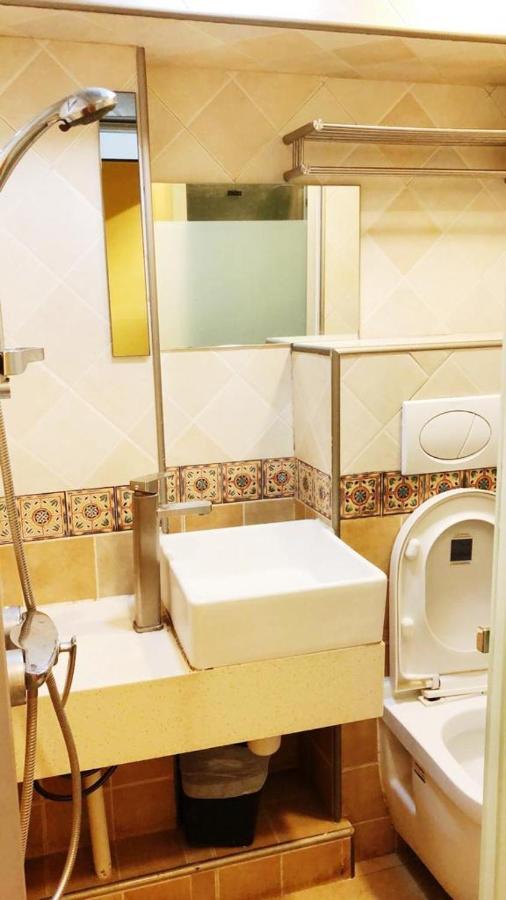 Taj Super Deluxe Hotel Hongkong Kültér fotó
